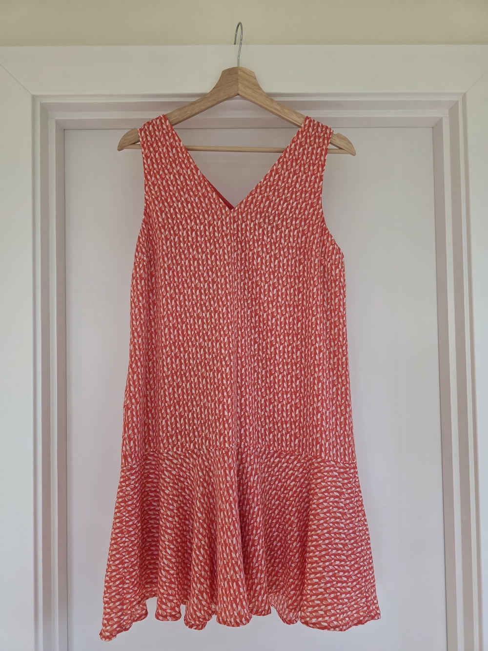 Banana Republic Coral Patterned V-Neck Swing Dress